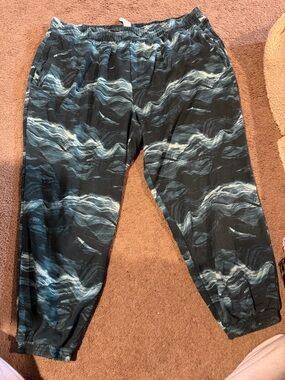 Fabletics Black & Teal Tie-Dye Lounge Joggers
